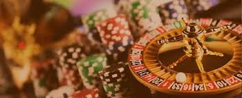 Aplikasi mobile kari 4d dengan antarmuka kasino dan sportsbook